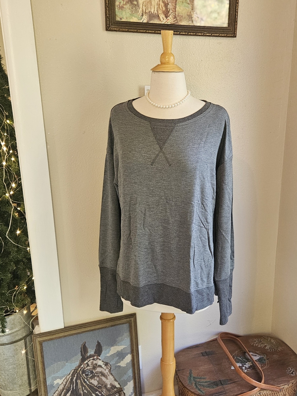 Women’s Gray Pullover Sweatshirt - Casual Everyday Sweater